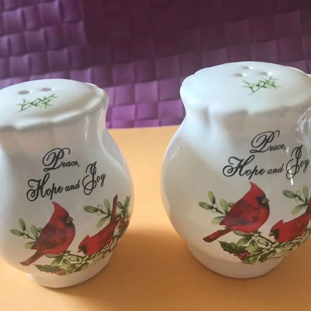 Pepper @ Salt dispenser set